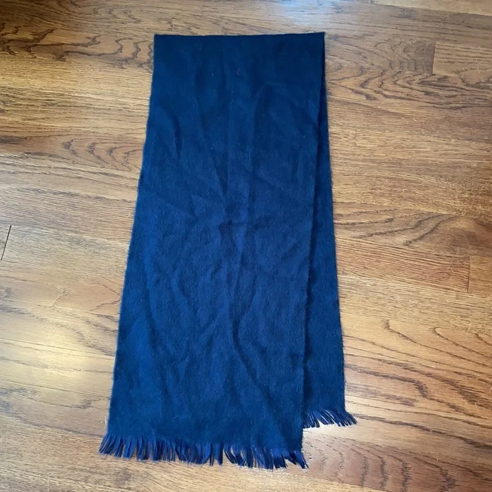 Halston dark navy blue acrylic winter scarf with fringe‎